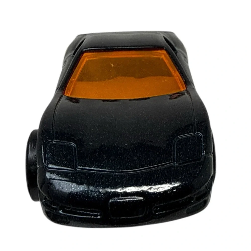 2012‎ Hot Wheels Heat Fleet 1997 Chevy Corvette C5 Black w/Orange Flames